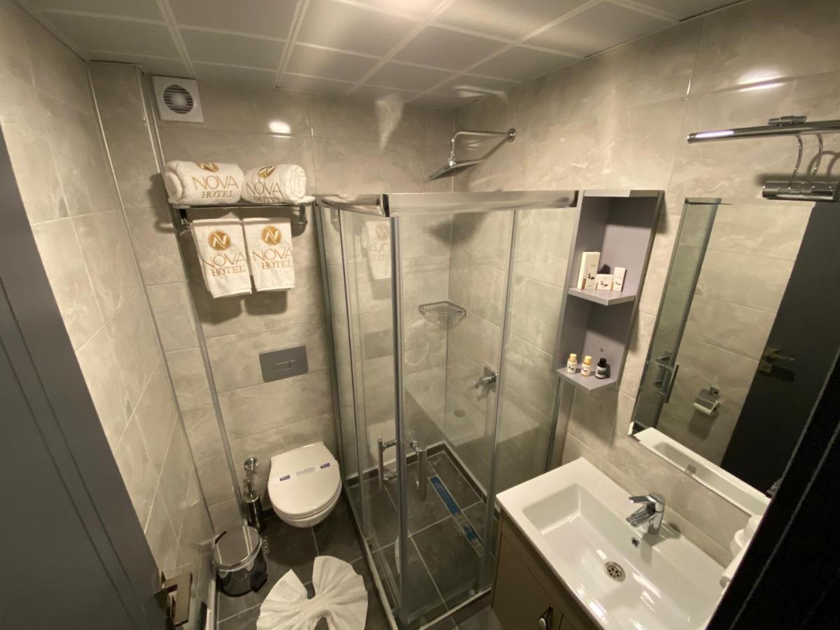 The Nova Hotel ヤロヴァ エクステリア 写真